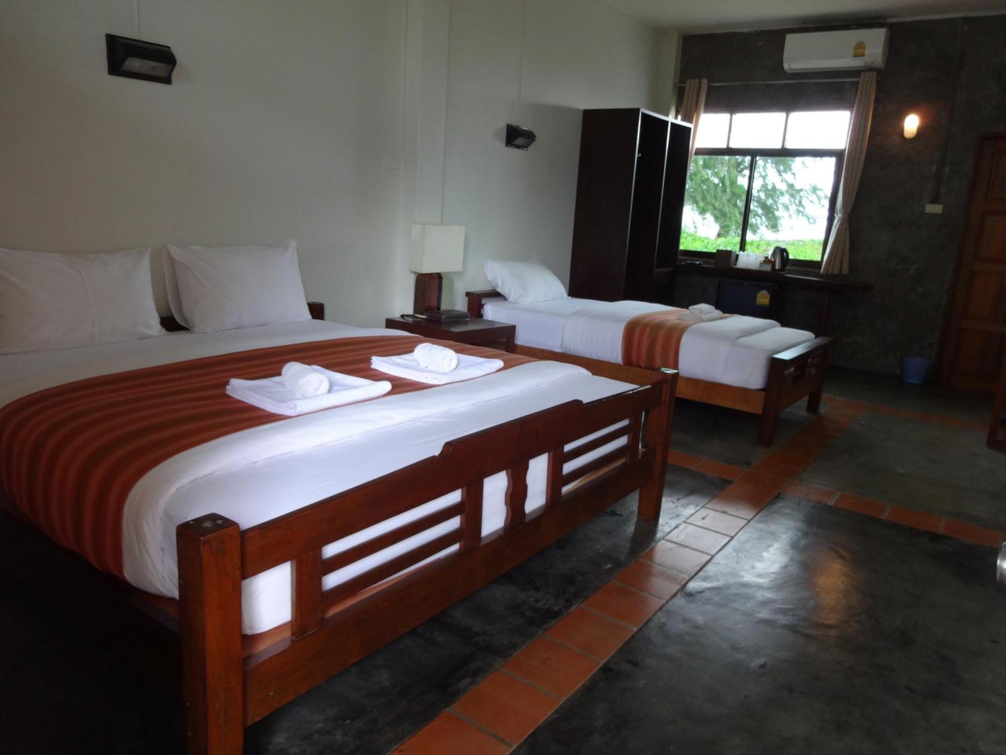 The Chevalley Beach Resort Satun Luaran gambar